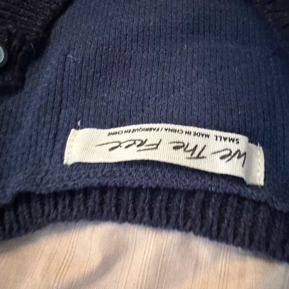 New FreePeople wool sweater - Picture 4 of 7